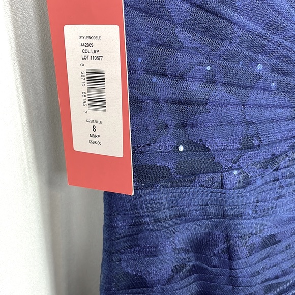 Monique Lhuiller Navy Sequin Lace Gown NWT - Picture 13 of 13